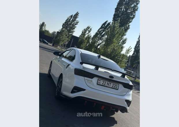 Kia Forte 2021 — լուսանկար 2