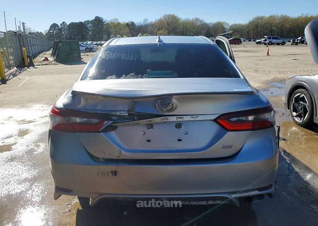 Toyota Camry 2021 — լուսանկար 7