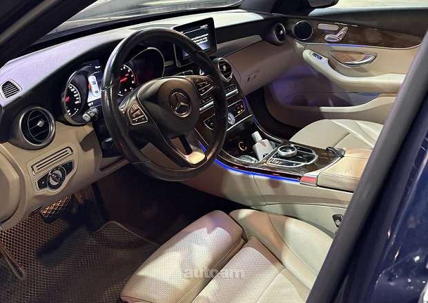 Mercedes-Benz C 300 2018 — լուսանկար 8