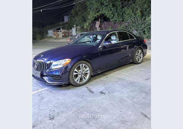 Mercedes-Benz C 300 2018 — լուսանկար 3