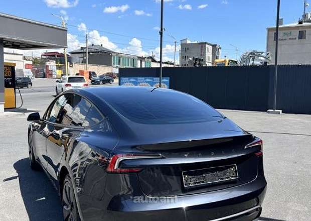 Tesla Model 3 2024 — լուսանկար 6