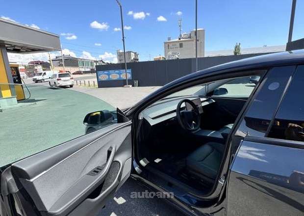 Tesla Model 3 2024 — լուսանկար 11