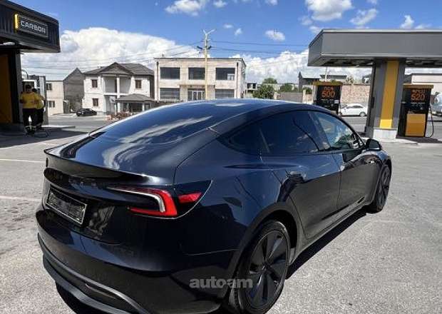 Tesla Model 3 2024 — լուսանկար 7