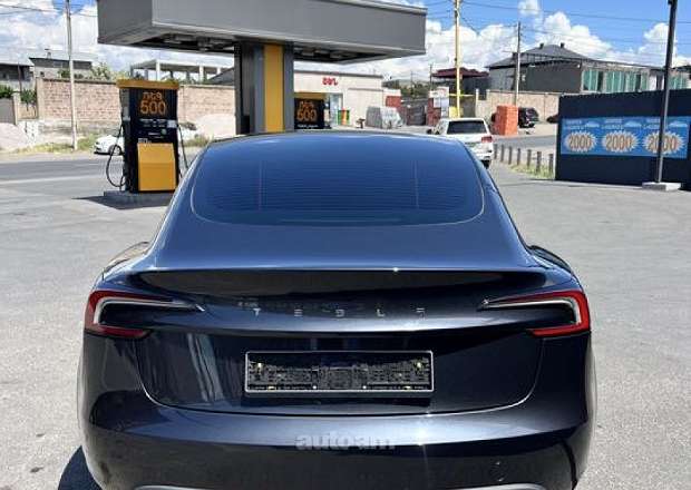 Tesla Model 3 2024 — լուսանկար 5