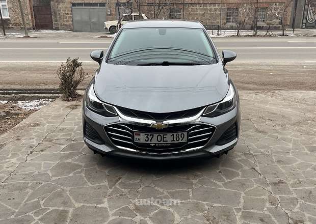 Chevrolet Cruze 2019 — լուսանկար 1