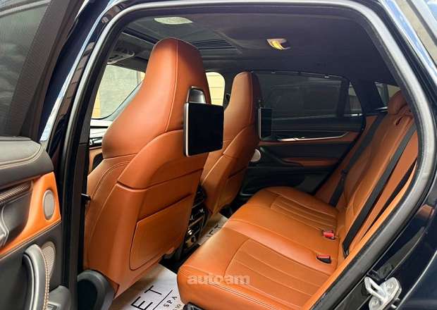 BMW X6 M 2018 — լուսանկար 10