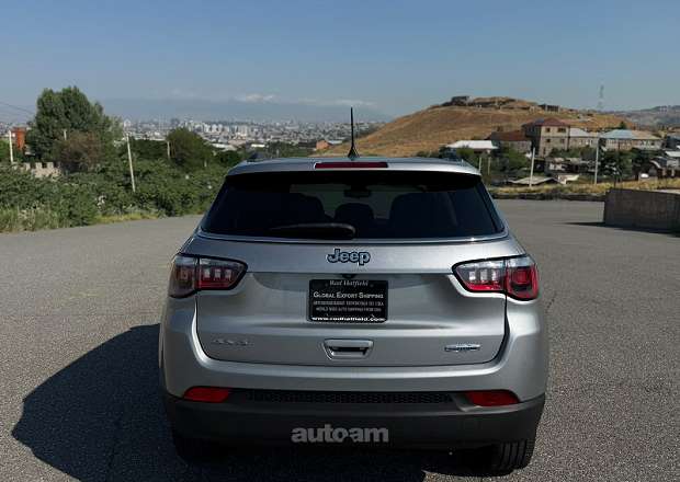 Jeep Compass 2021 — լուսանկար 14