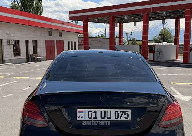 Mercedes-Benz E 300 2017 — լուսանկար 3