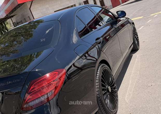 Mercedes-Benz E 300 2017 — լուսանկար 6