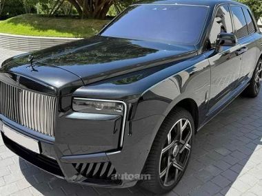 Rolls Royce Cullinan  2023 