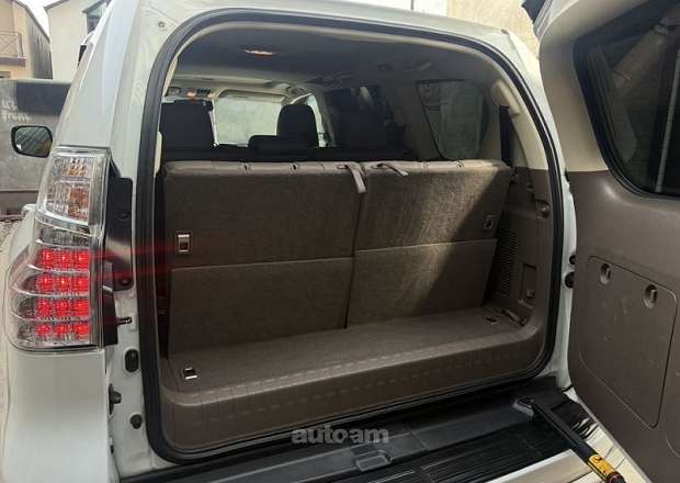 Lexus GX 460 2013 — լուսանկար 7