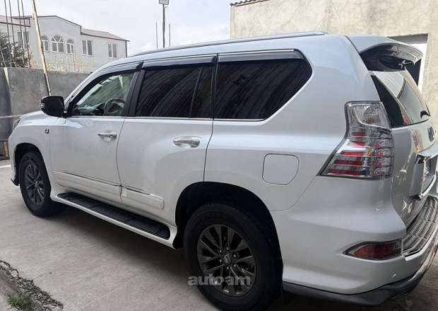 Lexus GX 460 2013 — լուսանկար 4