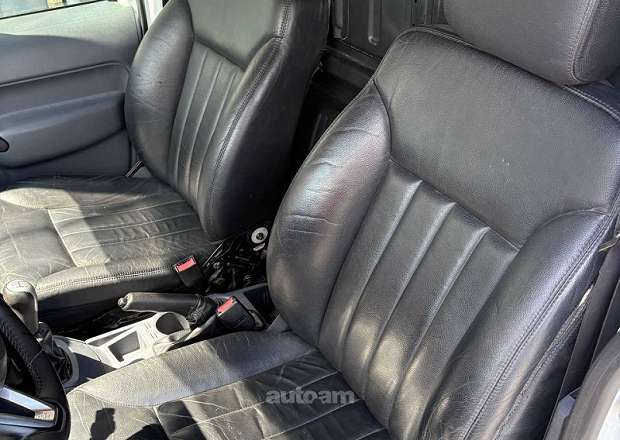 Ford Transit 2010 — photo 9
