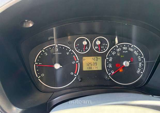 Ford Transit 2010 — photo 7