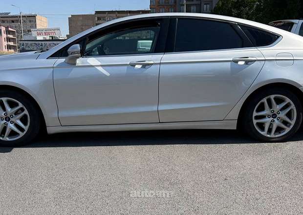 Ford Fusion 2015 — լուսանկար 7