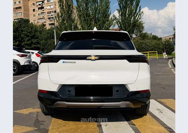 Chevrolet Equinox 2025 — լուսանկար 2