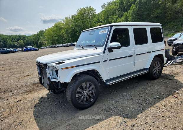 Mercedes-Benz G 550