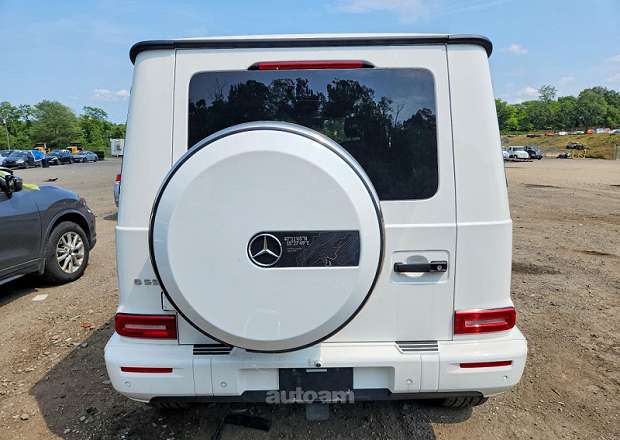 Mercedes-Benz G 550