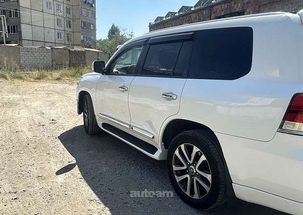 Toyota Land Cruiser 200 2012 — լուսանկար 8