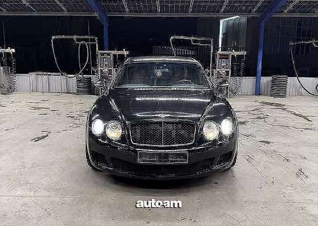 Bentley Continental Flying Spur 2011 — photo 2