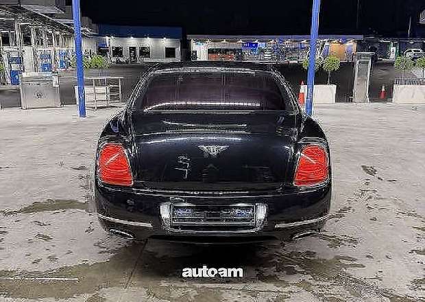 Bentley Continental Flying Spur 2011 — photo 9