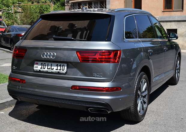 Audi Q7 2017 — photo 14