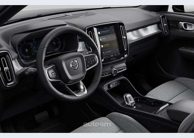 Volvo EX40