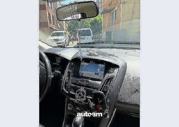 Ford Focus 2018 — photo 10