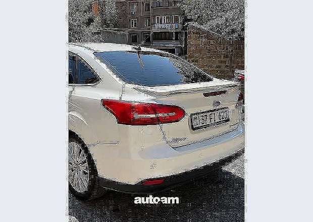 Ford Focus 2018 — photo 4