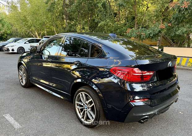 BMW X4 M