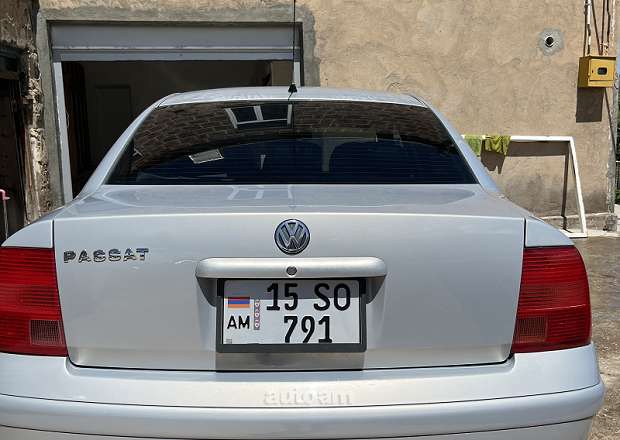 Volkswagen Passat 2000 — լուսանկար 2