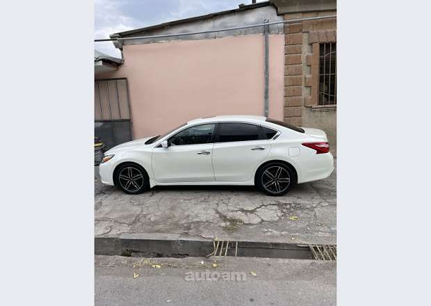 Nissan Altima 2016 — լուսանկար 3