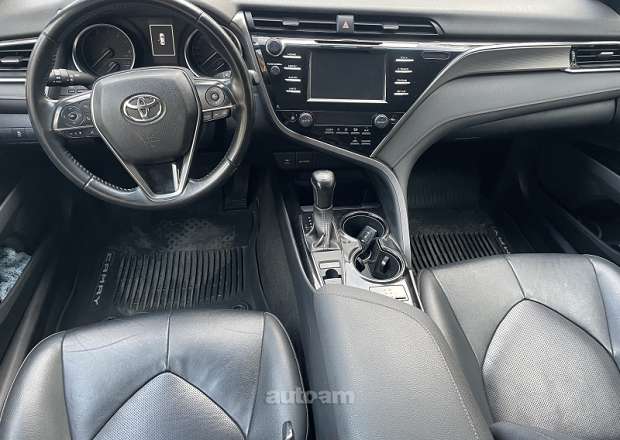 Toyota Camry 2021 — լուսանկար 6