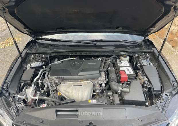 Toyota Camry 2021 — լուսանկար 8