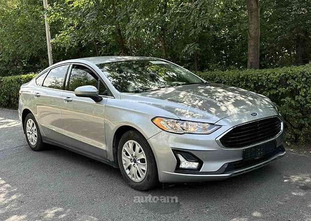 Ford Fusion 2020 — photo 1