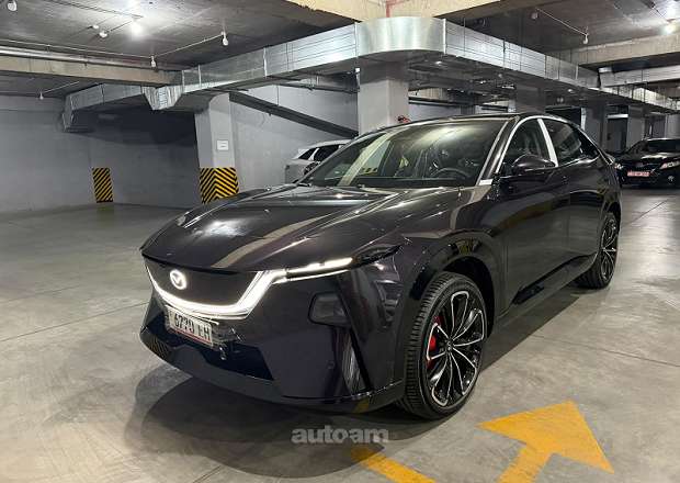 Mazda EZ-60 2025 — լուսանկար 9