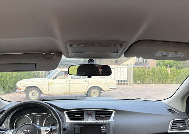 Nissan Sentra 2018 — լուսանկար 2