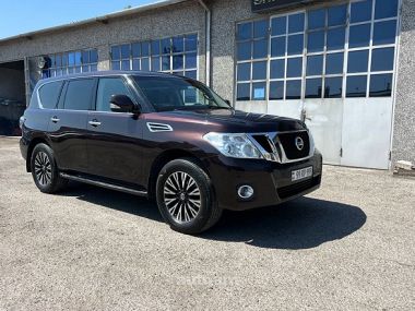 Nissan Patrol  2011 