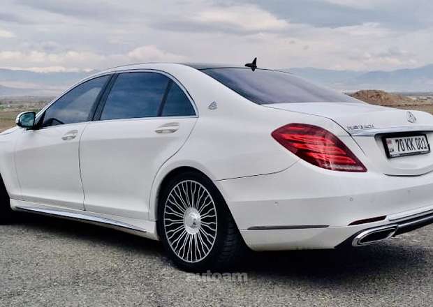 Mercedes-Benz S 500
