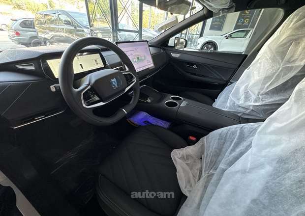 Changan Deepal SL03
