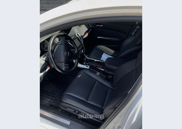 Acura TLX