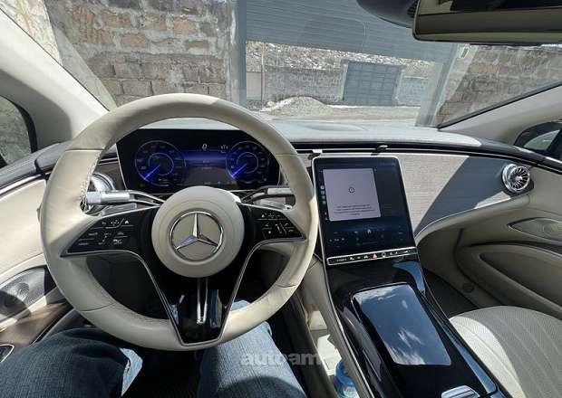 Mercedes-Benz EQS
