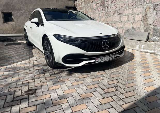 Mercedes-Benz EQS
