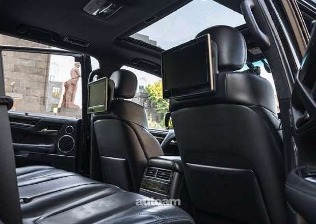 Lexus LX 570