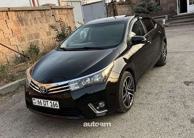 Toyota Corolla 2015 — photo 1
