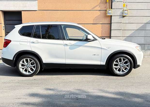 BMW X3 2012 — фото 2