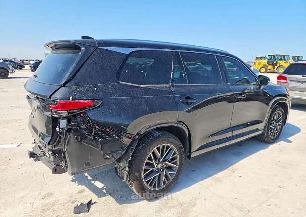 Lexus TX