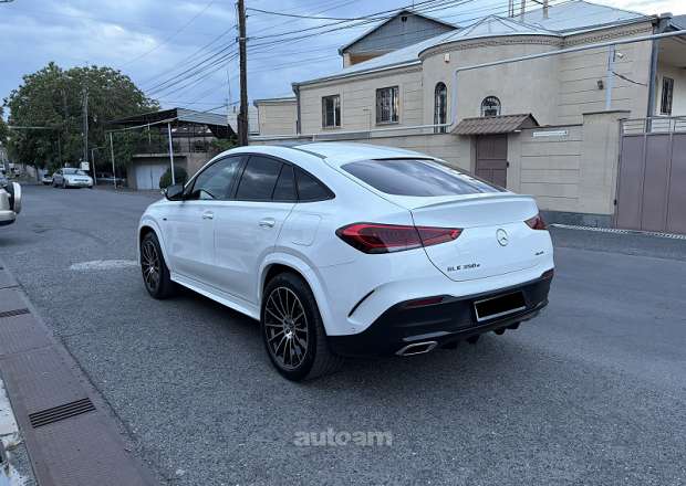 Mercedes-Benz GLE 350