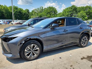 Lexus RZ 450e  2025 