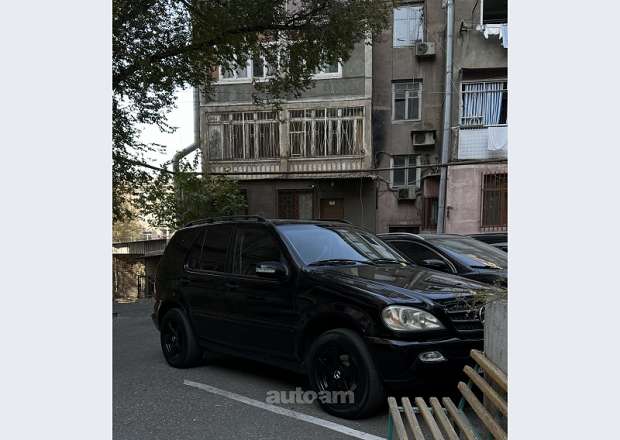 Mercedes-Benz ML 320 2002 — photo 3